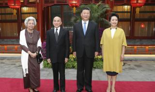 中华人民共和国主席 中国是第几个共和国